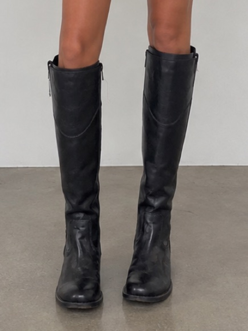 Frye Black Melissa Riding Boots
Women's Size 7 VALUE $228 NEVER WORN!